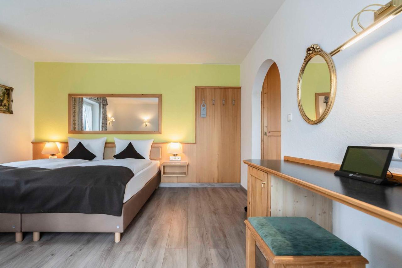 Hotel Bellevue Бад Виезее Екстериор снимка